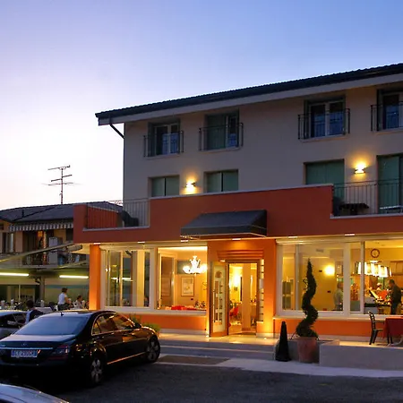 Affittacamere Sale E Pepe Cavaion Veronese