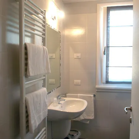 게스트하우스 Affittacamere Sale E Pepe 3*