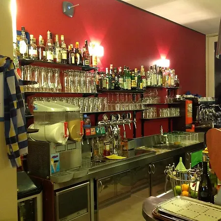 Affittacamere Sale E Pepe ゲストハウス 3*