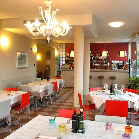 招待所 胡椒和盐旅馆 卡瓦翁贝罗内斯