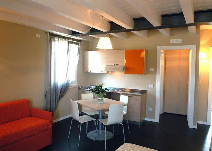 Pensión Affittacamere Sale E Pepe 3*